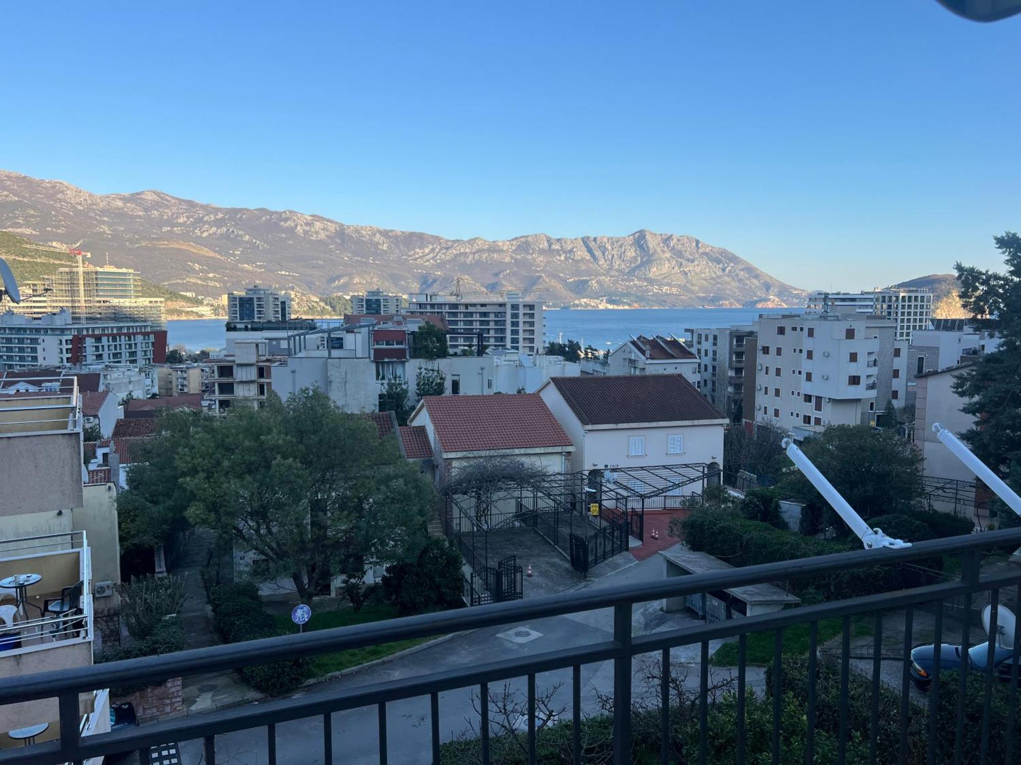 Plima 2 Budva